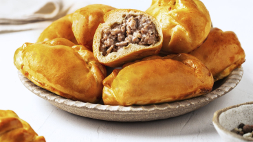 robot_meat pies.jpg